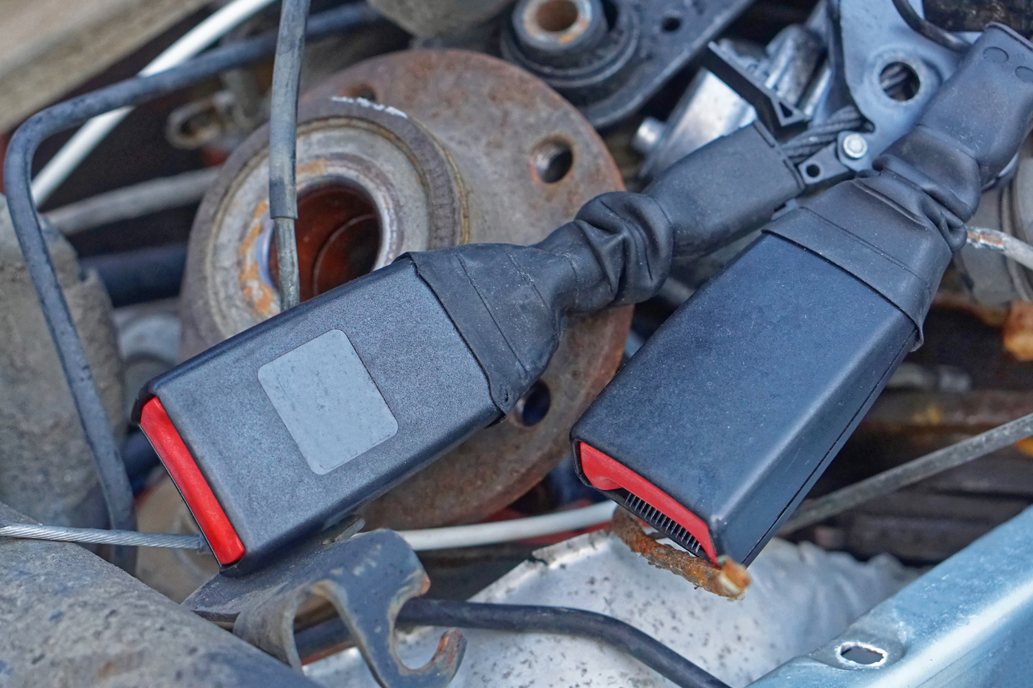 Unlocking Seat Belt Secrets: A Guide to Opening the Buckle Cover