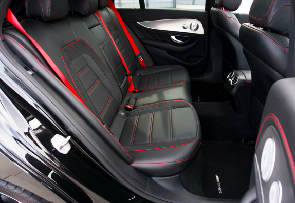 Choosing Your Seat Belt Colors: A Guide to Customization