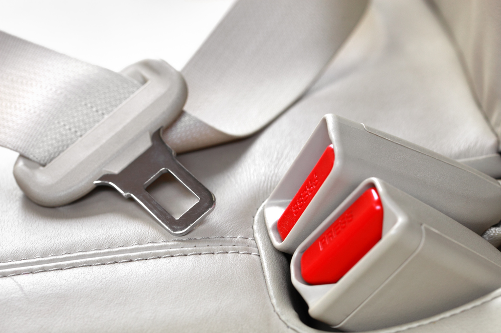 Comprehensive Guide to Seat Belt Pretensioner Repair and Airbag Reset