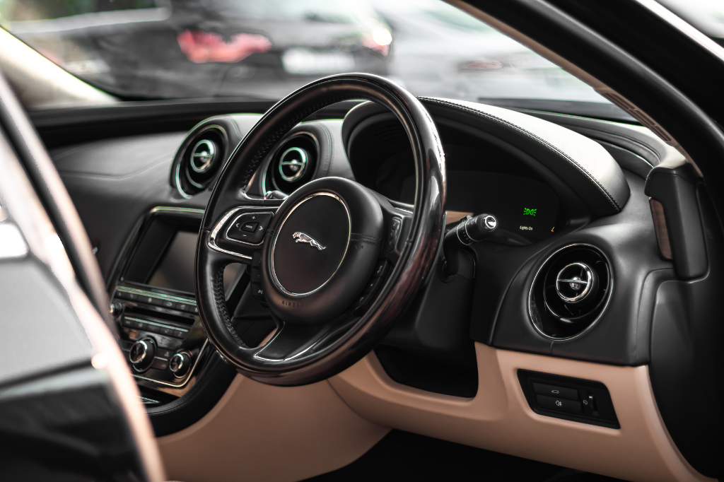 Troubleshooting Airbag Sensor Issues: Causes and Solutions