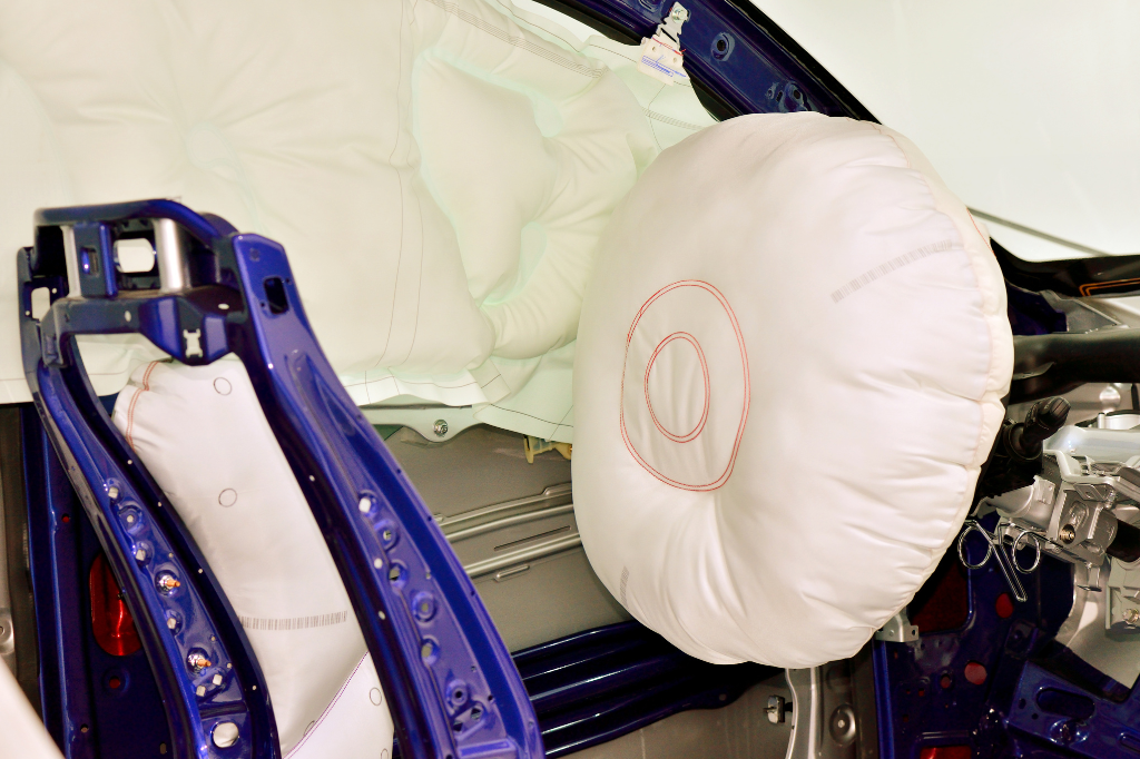 Understanding the Different Kinds of Airbags in Modern Vehicles