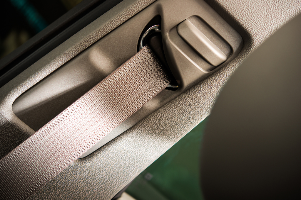 How to Fix Slow-Retracting Seat Belts: A Friendly Troubleshooting Guide